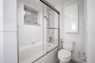 3245 NE 184th St, Aventura, FL 33160 - Photo 40