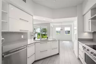 3245 NE 184th St, Aventura, FL 33160 - Photo 14