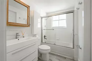 3245 NE 184th St, Aventura, FL 33160 - Photo 28