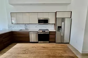 1800 N Bayshore Dr, Miami, FL 33132 - Photo 8