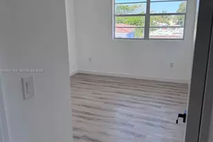 [Address not provided], Miami Beach, FL 33141 - Photo 2