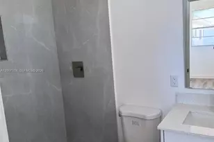 [Address not provided], Miami Beach, FL 33141 - Photo 6
