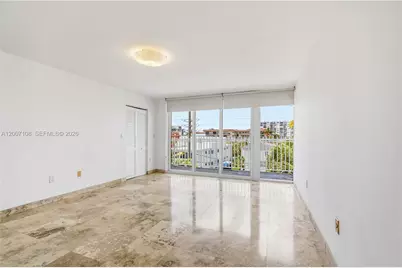 7824 Collins Ave #401, Miami Beach, FL 33141 - Photo 16