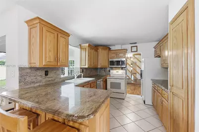 3637 Edgar Ave, Boynton Beach, FL 33436 - Photo 14