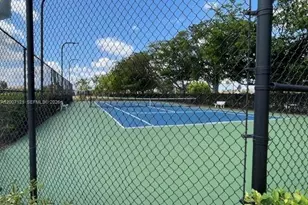 601 SW 113th Way, Pembroke Pines, FL 33025 - Photo 24