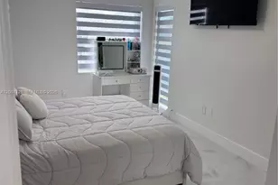 601 SW 113th Way, Pembroke Pines, FL 33025 - Photo 18