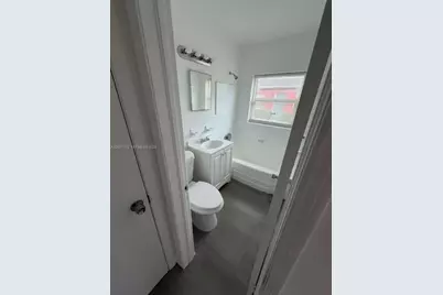 2316 Madison St #6, Hollywood, FL 33020 - Photo 6