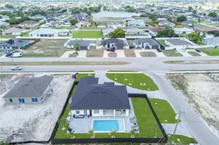 105 S Nelson Rd, Cape Coral, FL 33991 - Photo 10
