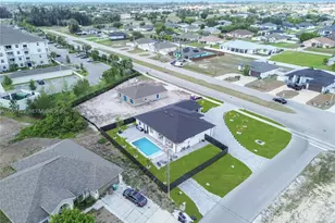 105 S Nelson Rd, Cape Coral, FL 33991 - Photo 8