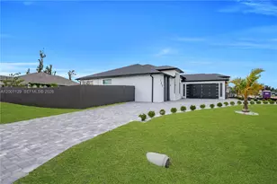 105 S Nelson Rd, Cape Coral, FL 33991 - Photo 22