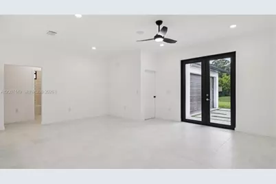 1006 Hamilton, Lehigh Acres, FL 33972 - Photo 10
