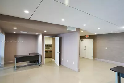 4300 Biscayne Blvd #206, Miami, FL 33137 - Photo 8