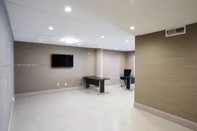 4300 Biscayne Blvd #206, Miami, FL 33137 - Photo 6