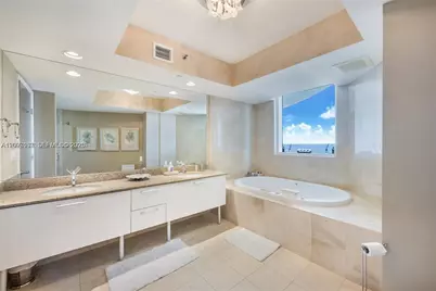 17201 Collins Ave #2305, Sunny Isles Beach, FL 33160 - Photo 16