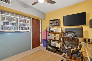 270 NW 106th St, Miami, FL 33150 - Photo 20