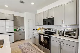 1660 SE 6th St, Homestead, FL 33033 - Photo 16