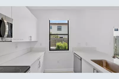 23441 SW 129th Ave, Homestead, FL 33032 - Photo 12