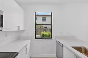 23441 SW 129th Ave, Homestead, FL 33032 - Photo 12