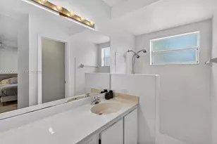 [Address not provided], Pembroke Pines, FL 33026 - Photo 20