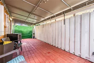 203 NE 12th Ave, Homestead, FL 33030 - Photo 18