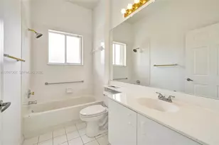10131 Lombardy Dr, Tamarac, FL 33321 - Photo 26
