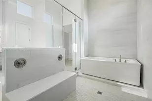 11900 SW 14th Pl, Davie, FL 33325 - Photo 36