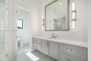 11900 SW 14th Pl, Davie, FL 33325 - Photo 32