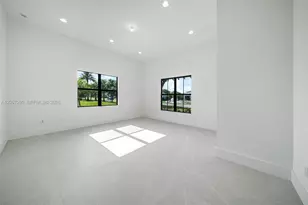 11900 SW 14th Pl, Davie, FL 33325 - Photo 40