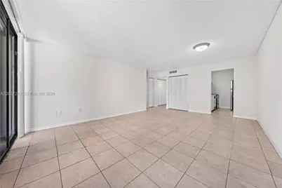 10500 SW 108th Ave #B211, Miami, FL 33176 - Photo 16