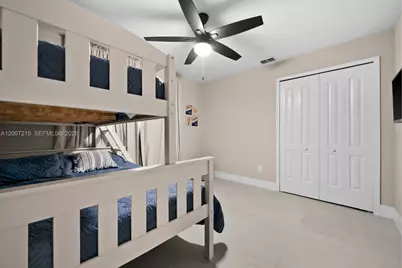 117 SE 40 Ter, Cape Coral, FL 33904 - Photo 16