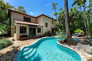 6121 La Gorce Dr, Miami Beach, FL 33140 - Photo 10