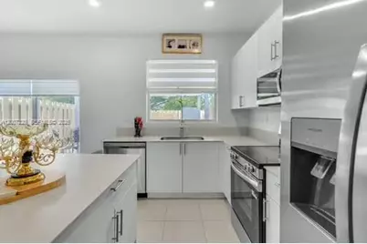 27704 SW 156th Ct, Homestead, FL 33032 - Photo 12