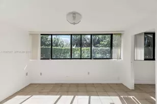 380 Fairway Cir, Weston, FL 33326 - Photo 16