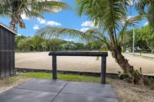 14996 50th St S, Wellington, FL 33414 - Photo 12