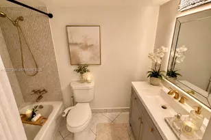 2101 Atlantic Shores Blvd, Hallandale Beach, FL 33009 - Photo 4