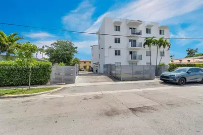 620 SW 10th St #301, Miami, FL 33130 - Photo 18