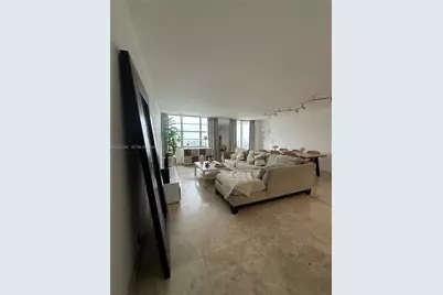 2100 Sans Souci Blvd #B811, North Miami, FL 33181 - Photo 2