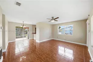 2724 Acapulco Dr, Miramar, FL 33023 - Photo 12