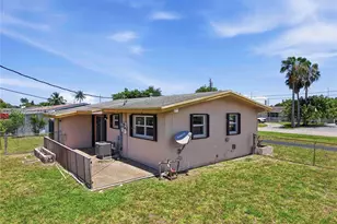 2724 Acapulco Dr, Miramar, FL 33023 - Photo 30