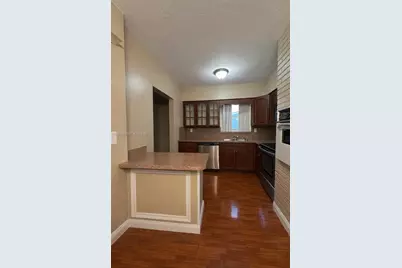 2724 Acapulco Dr, Miramar, FL 33023 - Photo 4