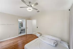 1004 Golden Cane Dr, Weston, FL 33327 - Photo 16
