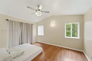 1004 Golden Cane Dr, Weston, FL 33327 - Photo 14