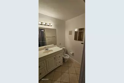 815 W Boynton Beach Blvd #14-102, Boynton Beach, FL 33426 - Photo 18