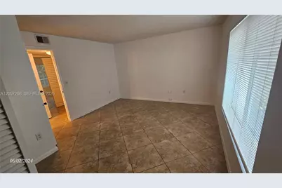815 W Boynton Beach Blvd #14-102, Boynton Beach, FL 33426 - Photo 24