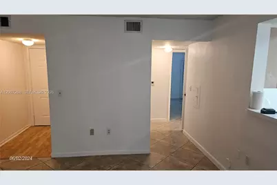 815 W Boynton Beach Blvd #14-102, Boynton Beach, FL 33426 - Photo 14