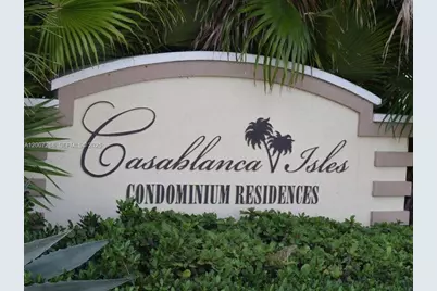 815 W Boynton Beach Blvd #14-102, Boynton Beach, FL 33426 - Photo 1