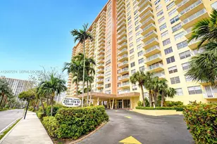 251 174th St, Sunny Isles Beach, FL 33160 - Photo 46