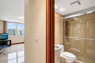 251 174th St, Sunny Isles Beach, FL 33160 - Photo 28