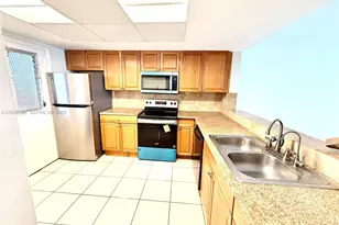 1591 NE Miami Gardens Dr, Miami, FL 33179 - Photo 18