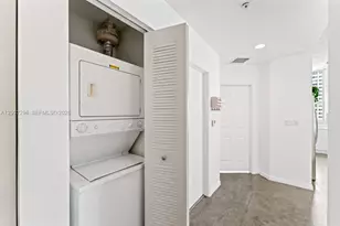 133 NE 2nd Ave, Miami, FL 33132 - Photo 28